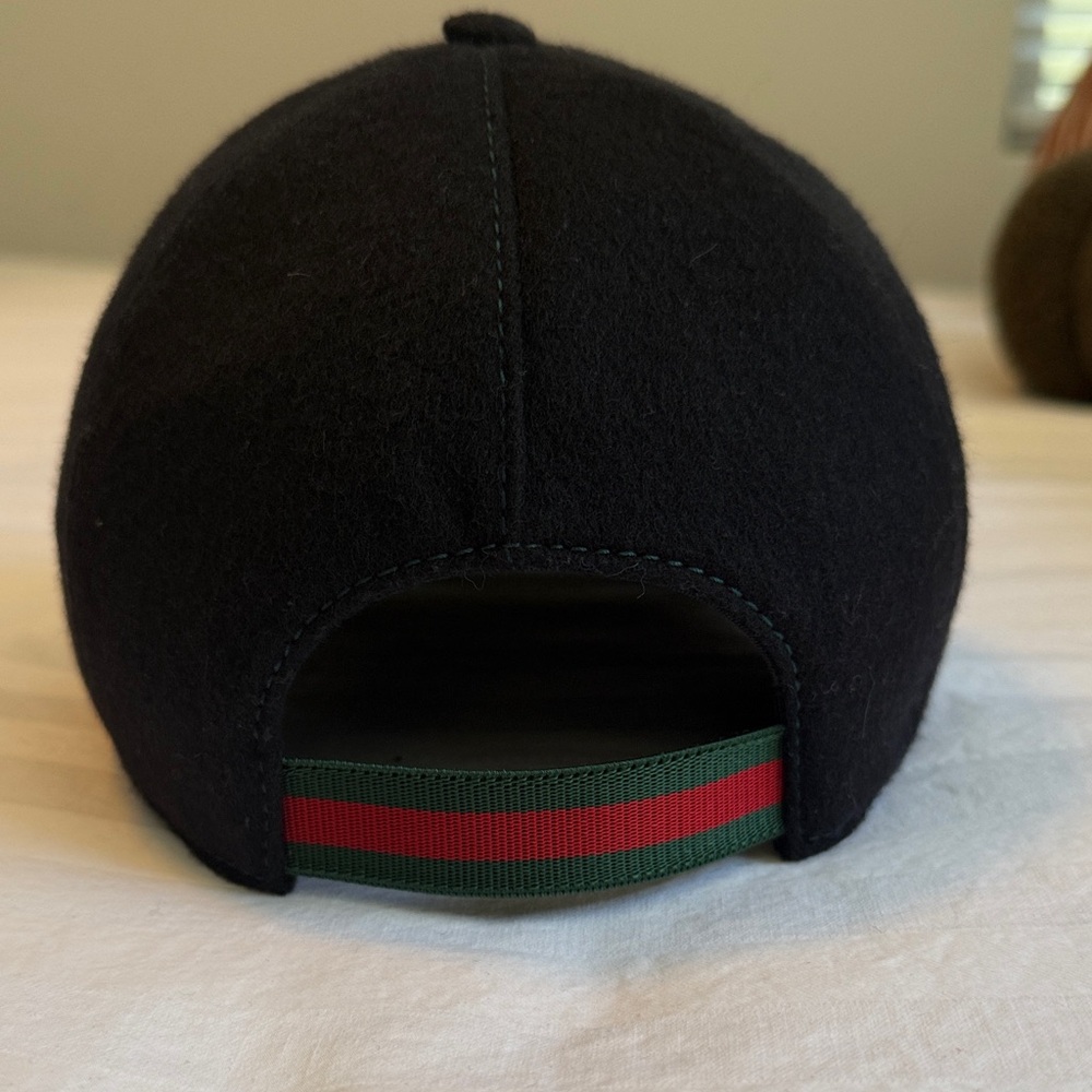 Gucci Black Wool Cap with Green Logo - Picture 3 of 5